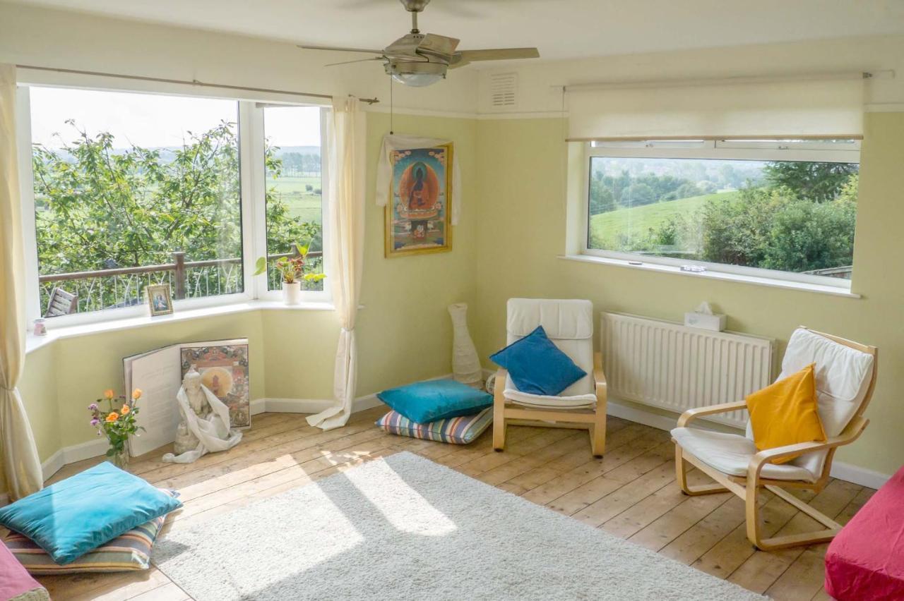 Healing Waters Sanctuary For Exclusive Private Hire And Self Catering Board, Vegetarian, Alcohol & Wifi Free Retreat In Glastonbury Ngoại thất bức ảnh